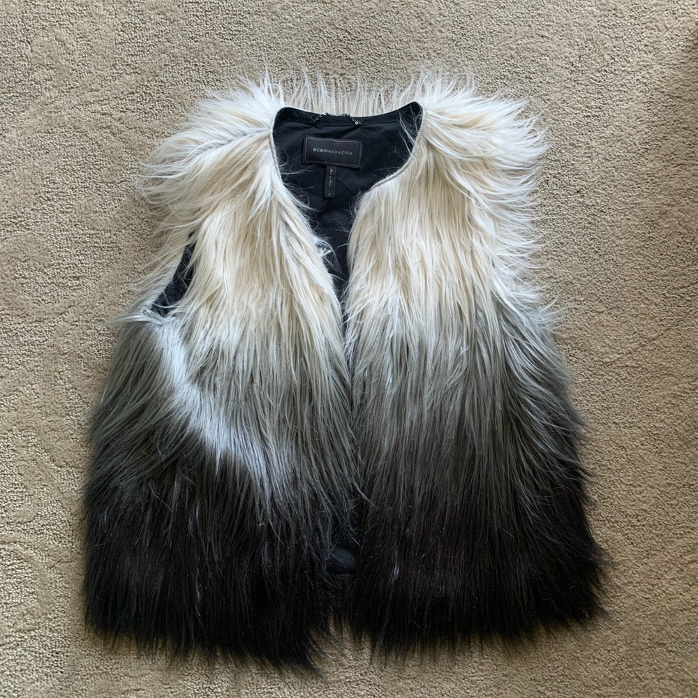 Bcbgmaxazira faux fur vest